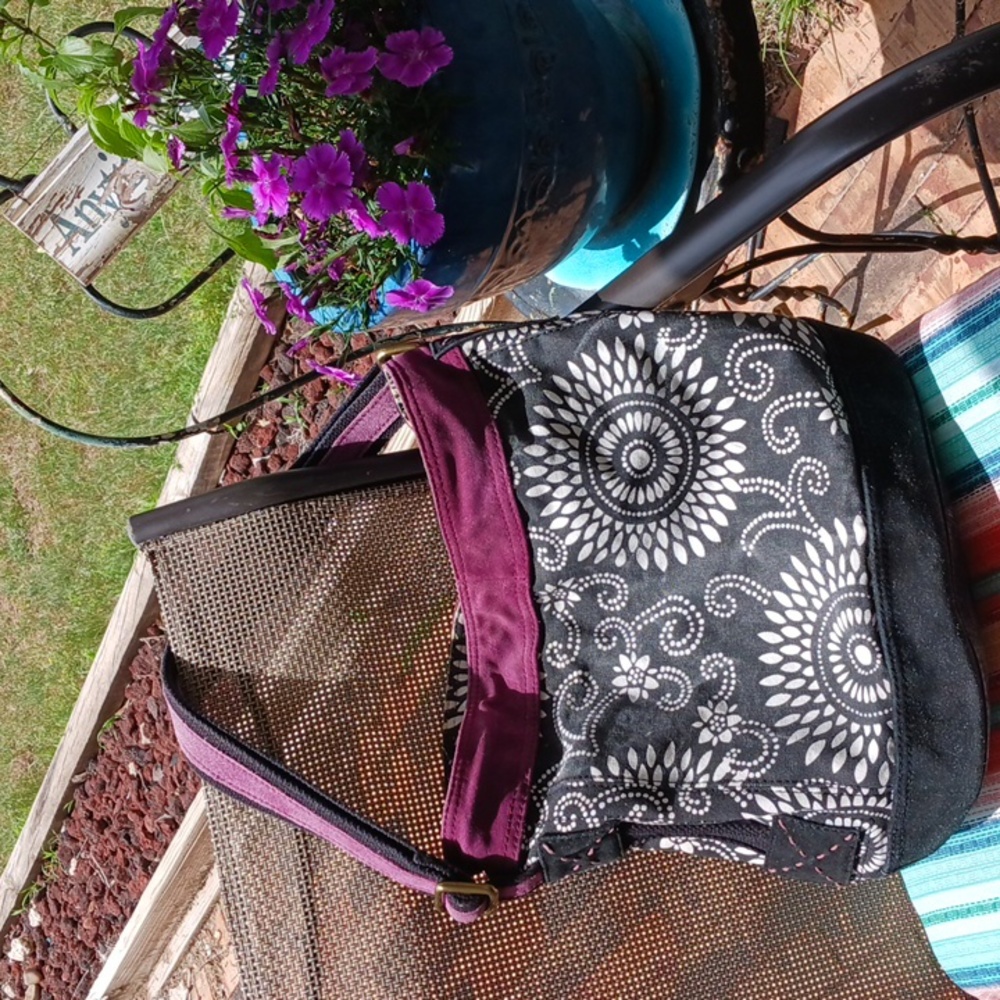 Lucky brand bag
